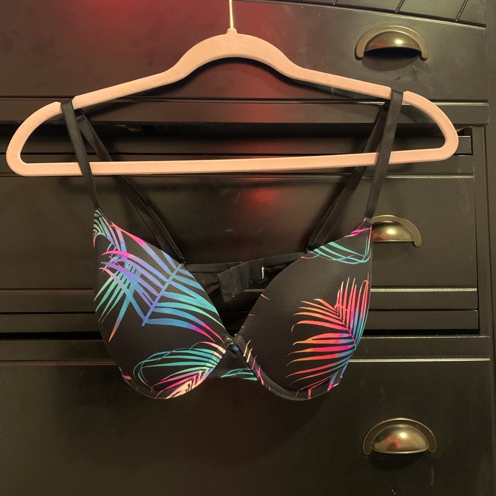 ♡PINK(Victoria Secret) BRA♡ Size= Double DD